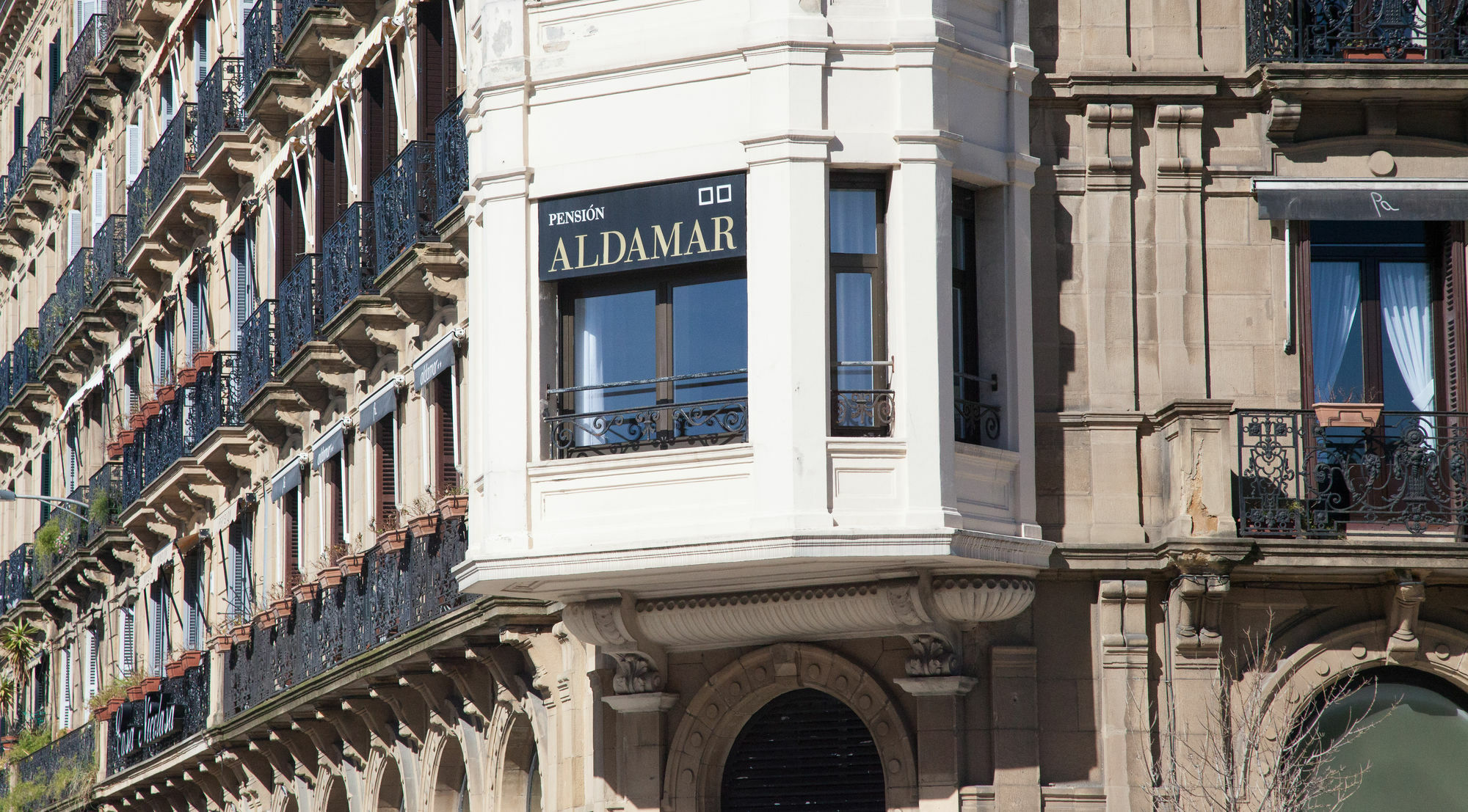 圣塞瓦斯蒂安 Aldamar酒店 外观 照片